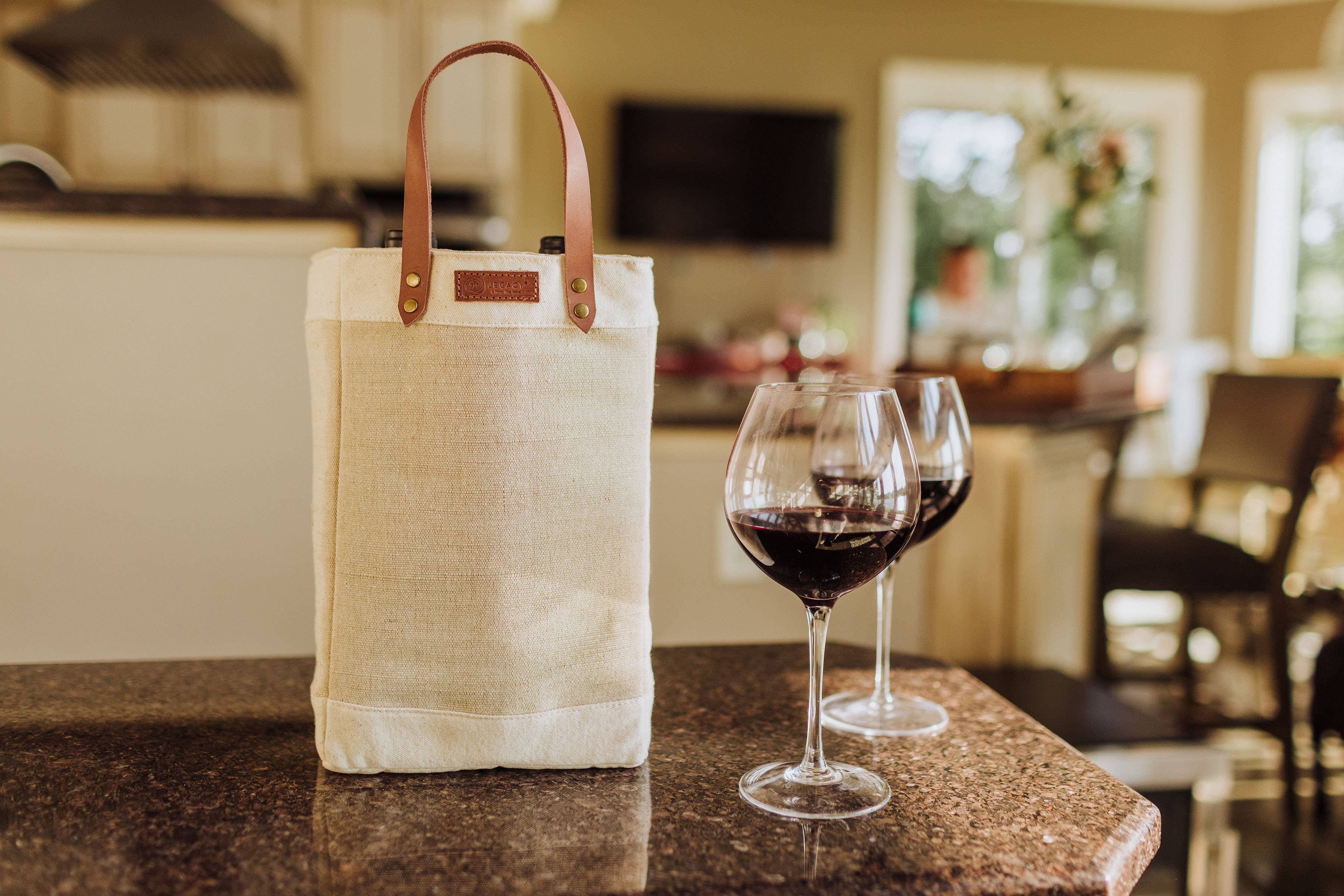 Picnic Time Family of Brands - Pinot - Jute 2 Bottle Insulated Wine Bag: Beige